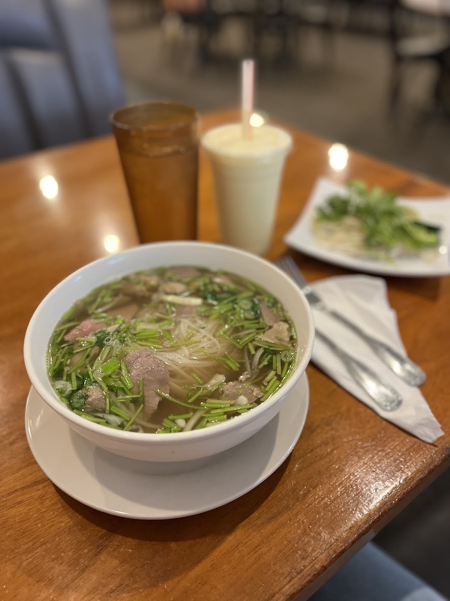 Pho Good-3